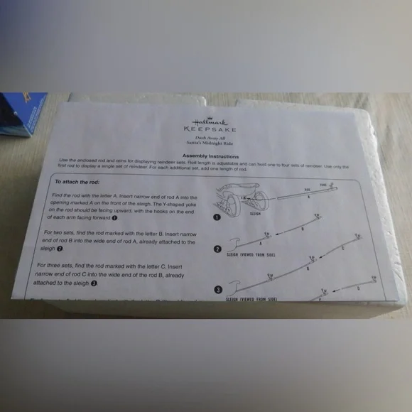 Hallmark Holiday Table Decoration Santa Midnight Ride Dash Away All Sleigh Reins - Picture 4 of 7